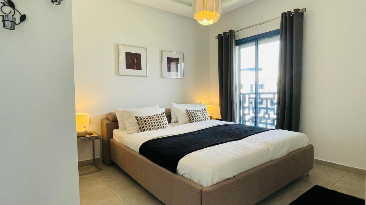 Luxury Apartment With Pool Martil Bagian luar foto