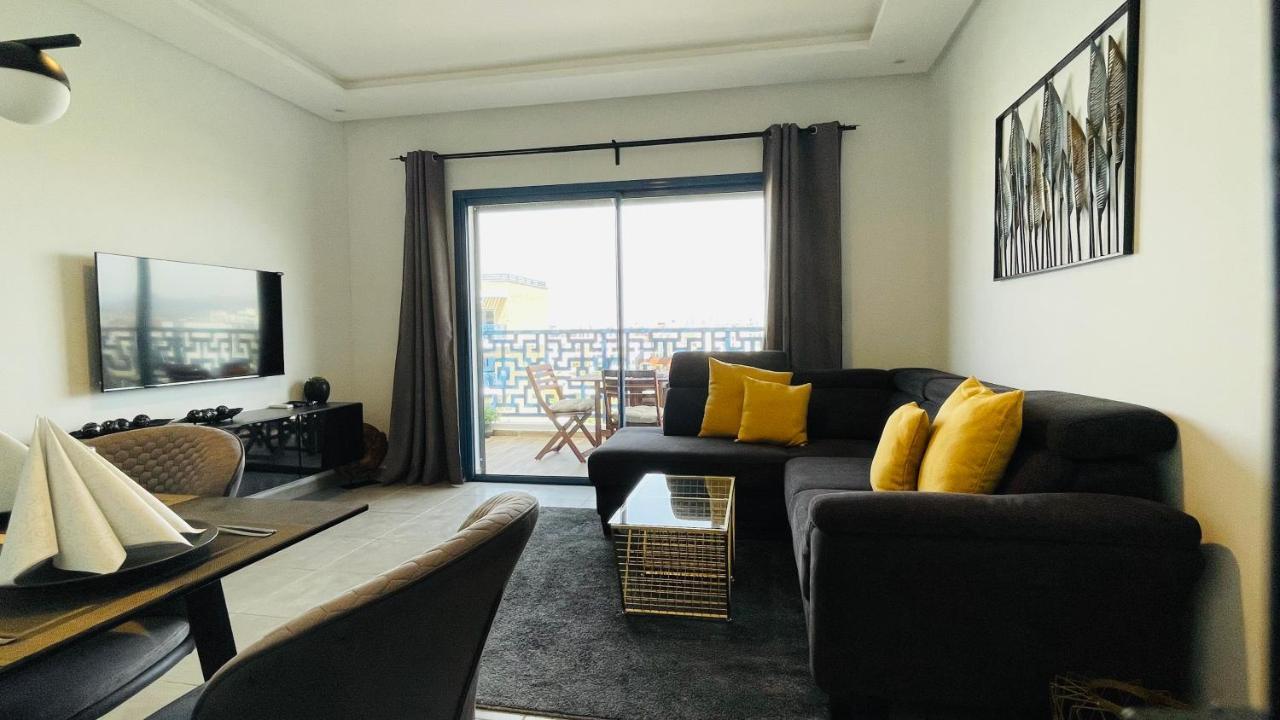 Luxury Apartment With Pool Martil Bagian luar foto